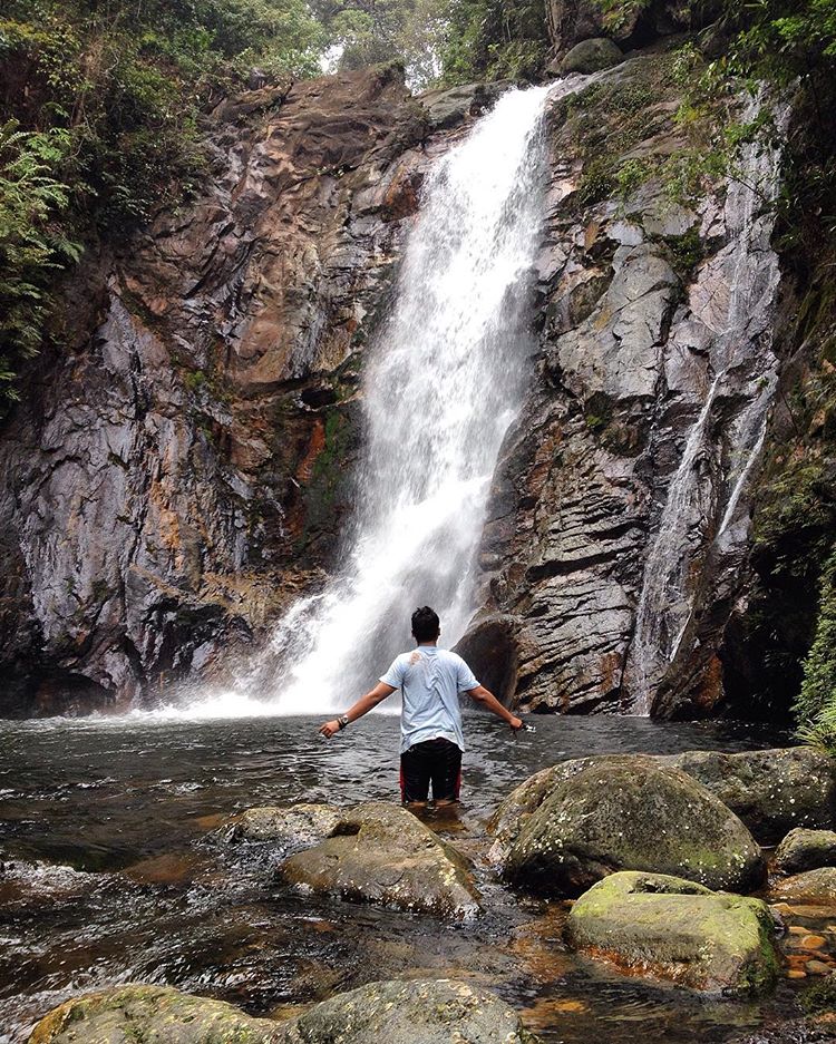 air terjun near me